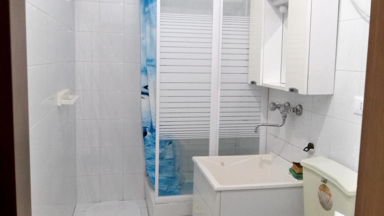 2 Bedrooms Appartement At Pescara 300 M Away From The Beach With Balcony And Wifi Exterior foto