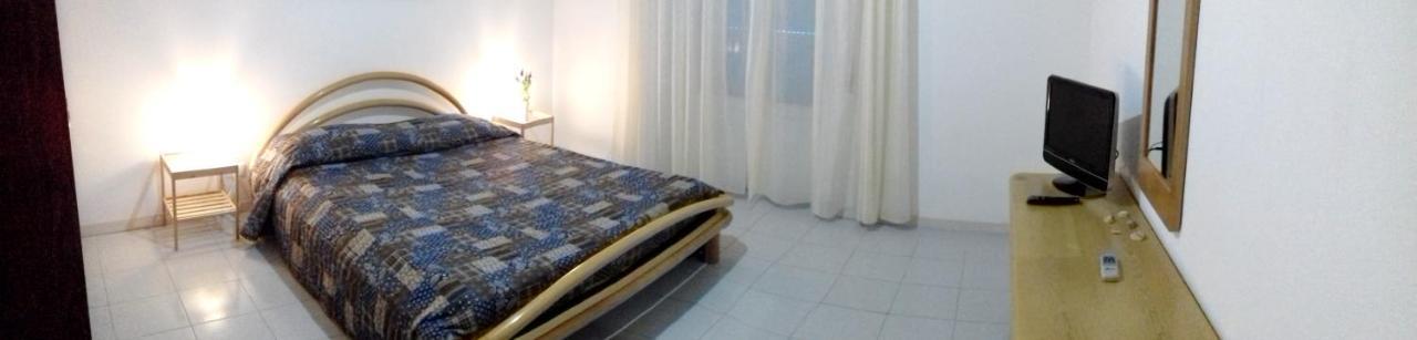2 Bedrooms Appartement At Pescara 300 M Away From The Beach With Balcony And Wifi Exterior foto