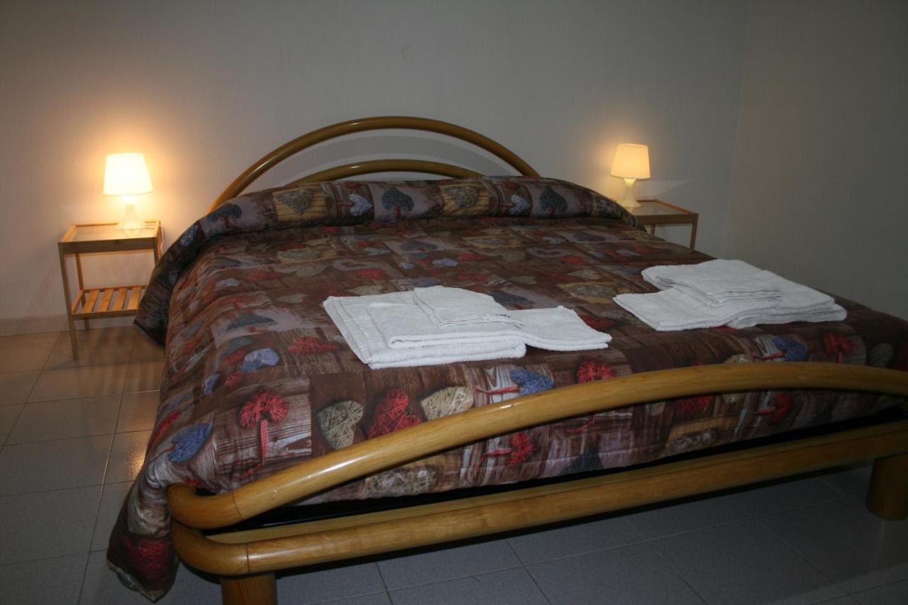 2 Bedrooms Appartement At Pescara 300 M Away From The Beach With Balcony And Wifi Exterior foto